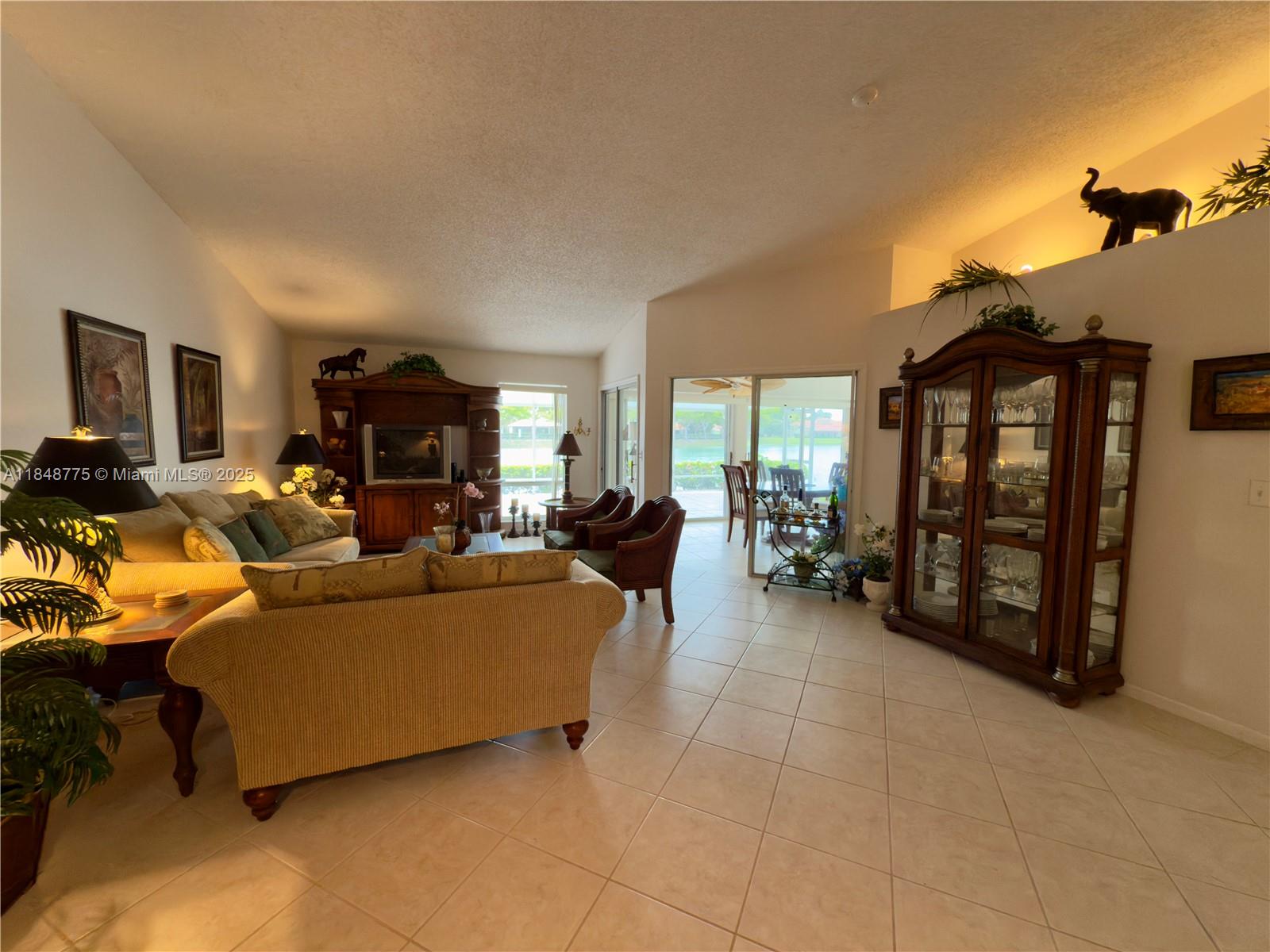 KEYS-GATE NO 1 - Residential