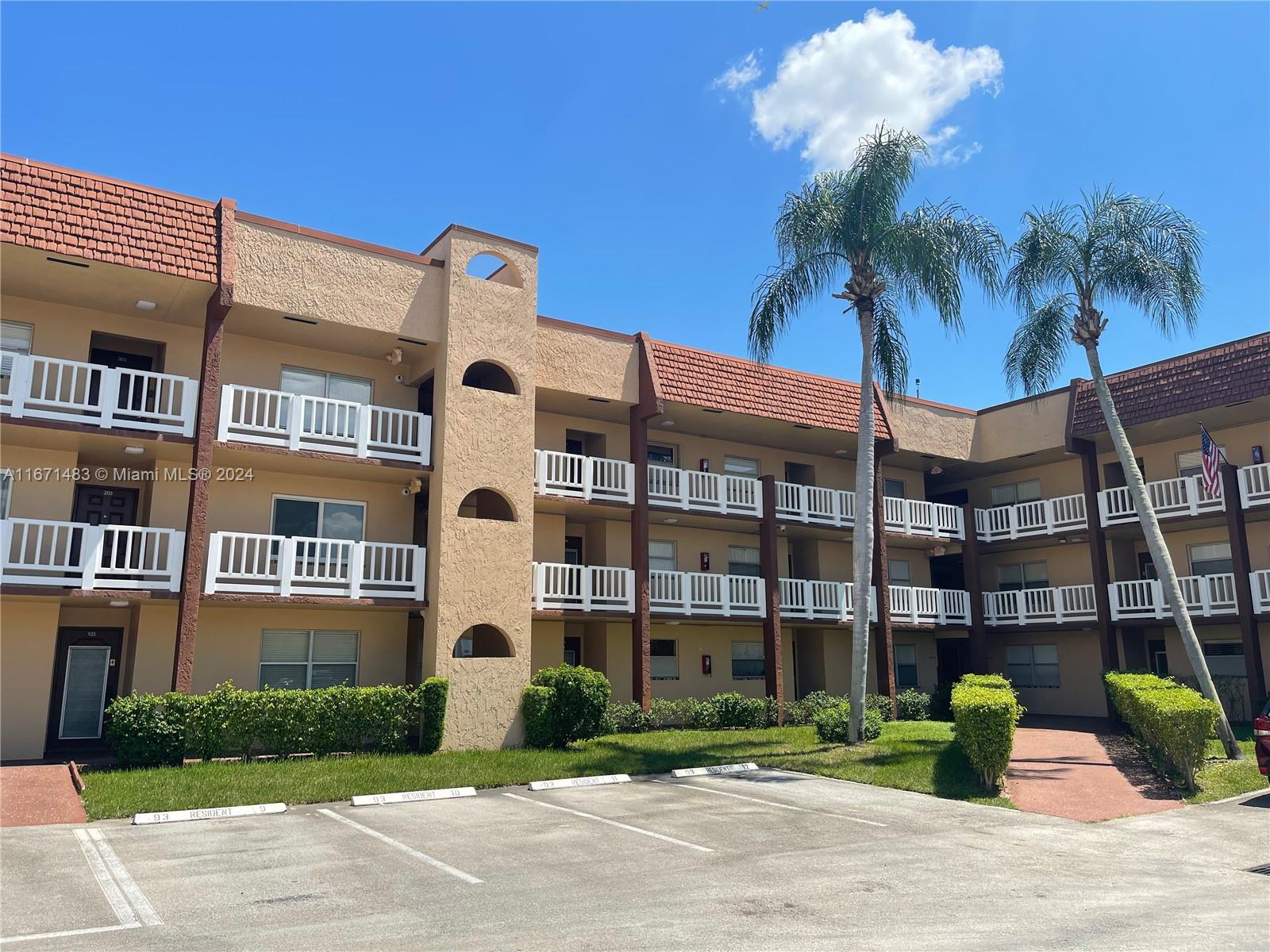 Property for Sale at 9300 Sunrise Lakes Blvd 303, Sunrise, Miami-Dade County, Florida - Bedrooms: 2 
Bathrooms: 2  - $220,000