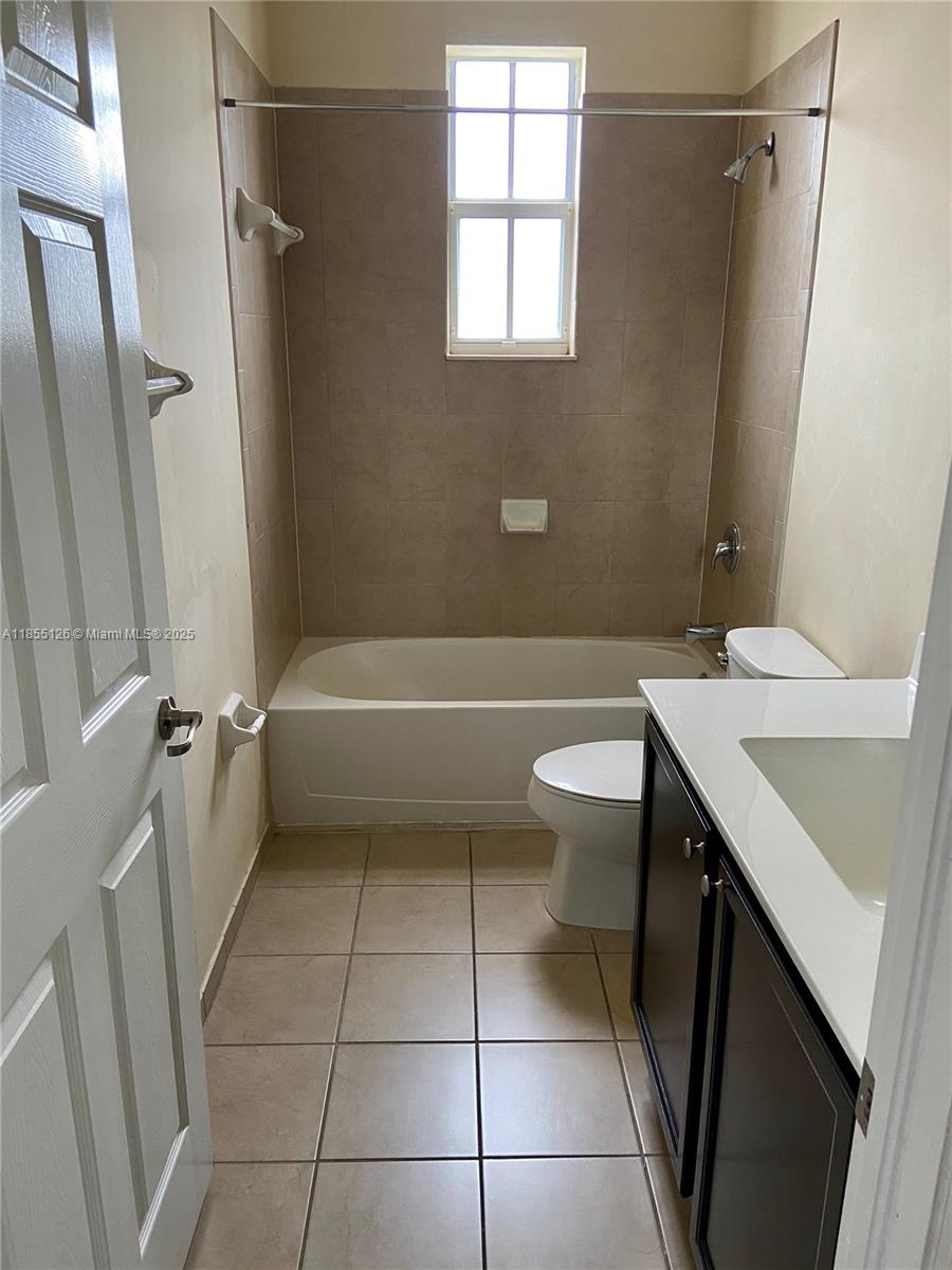 FIJI CONDO NO 1 - Residential