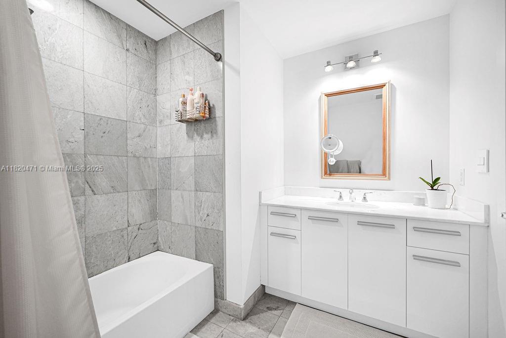 1060 BRICKELL CONDO - Residential