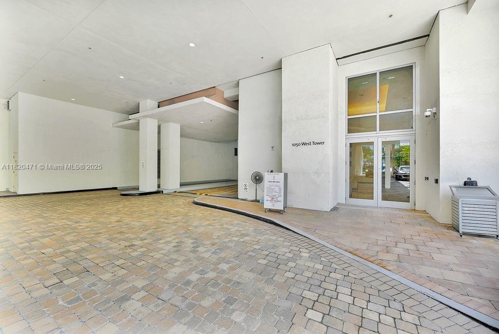 1060 BRICKELL CONDO - Residential