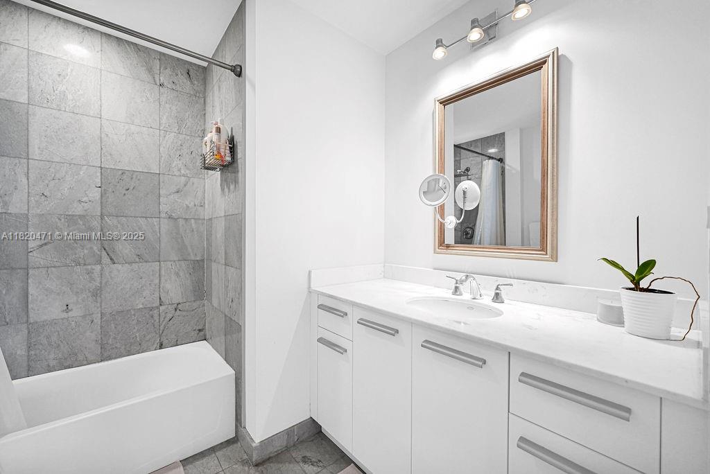 1060 BRICKELL CONDO - Residential