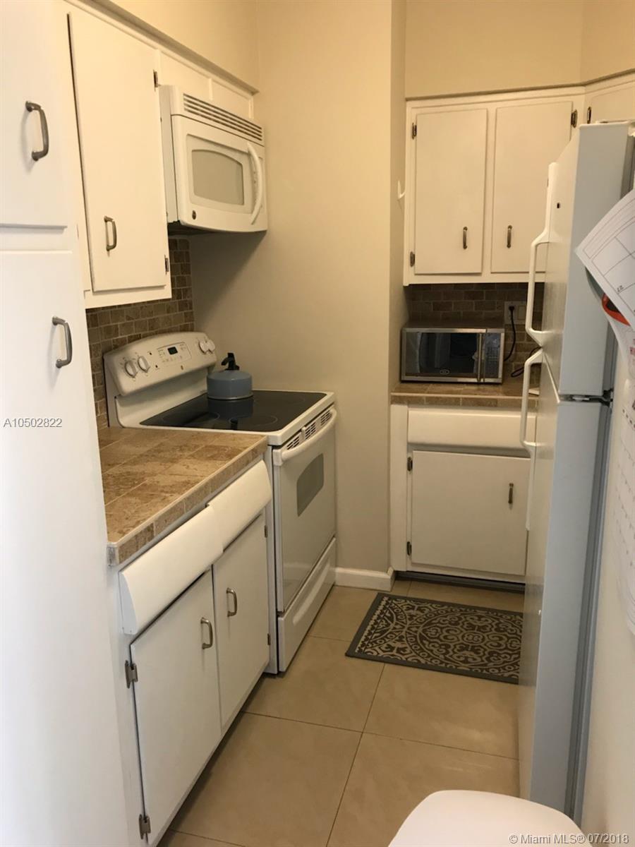 BAYSHORE CO OP INC - Residential Lease