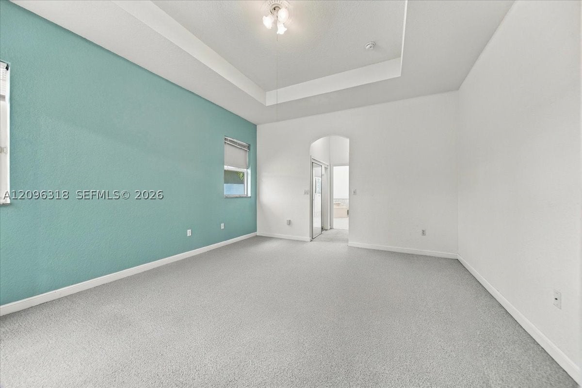 2032 SW 118th Ave