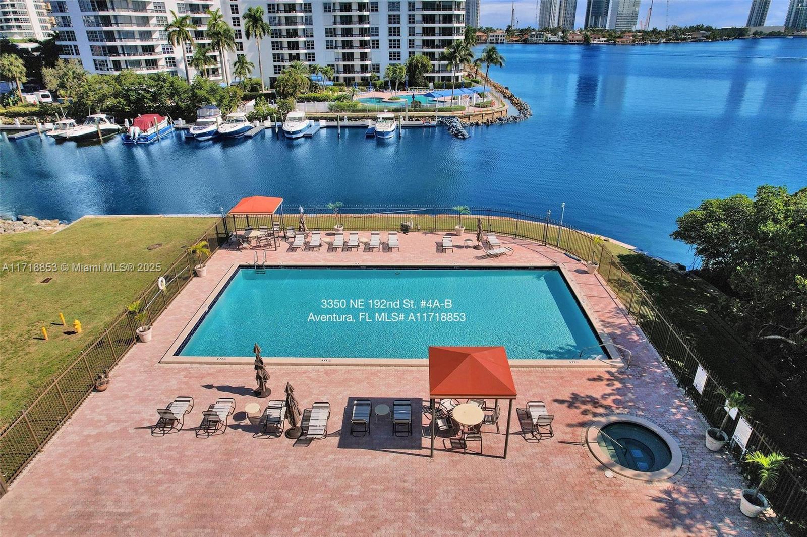 SOUTHVIEW AT AVENTURA CON - Residential