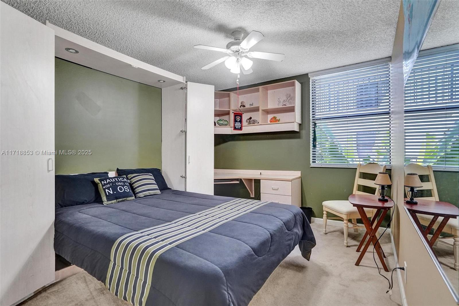 SOUTHVIEW AT AVENTURA CON - Residential