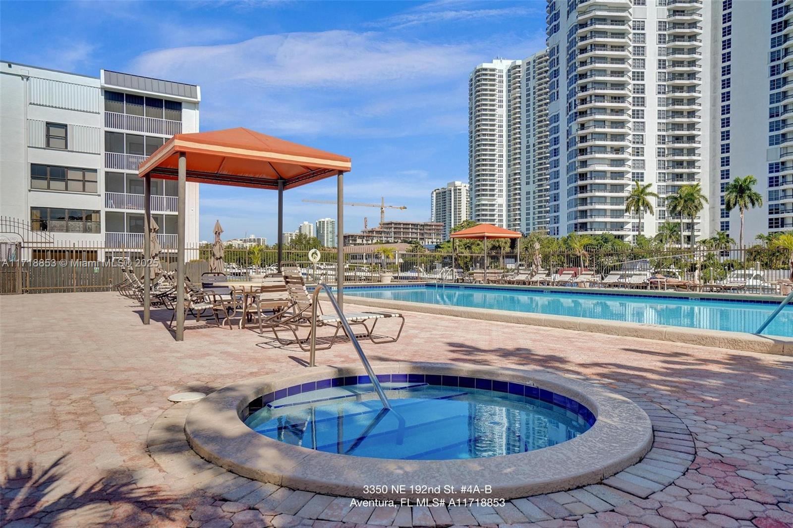 SOUTHVIEW AT AVENTURA CON - Residential