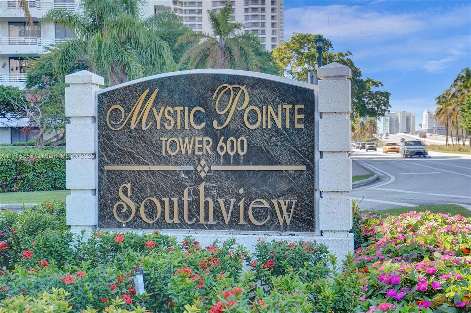 SOUTHVIEW AT AVENTURA CON - Residential