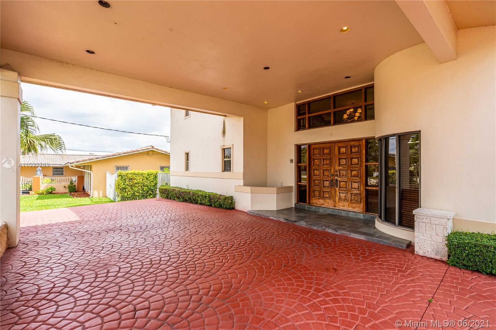 LAKE CATALINA - Residential