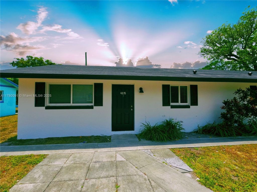 Photo of 4878 Serafica Dr #2, Lake Worth, FL 33461 (MLS # A11780091)