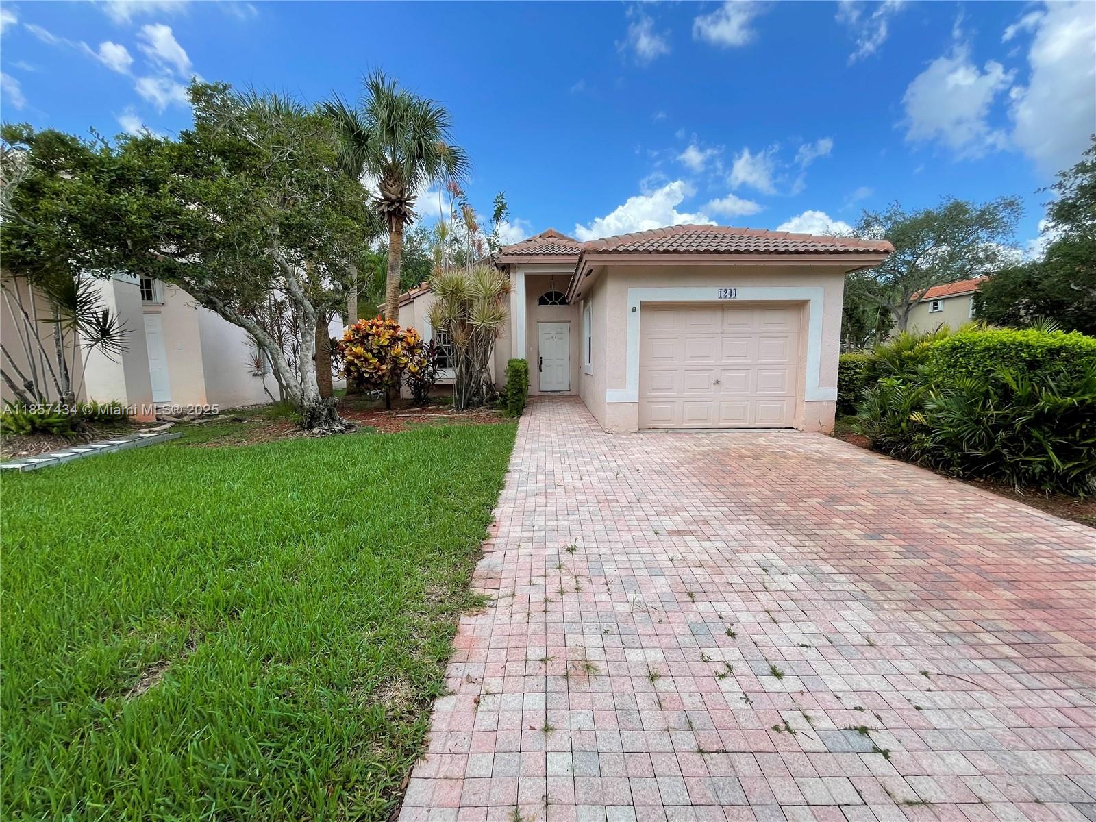 1244 NW 171st Ave