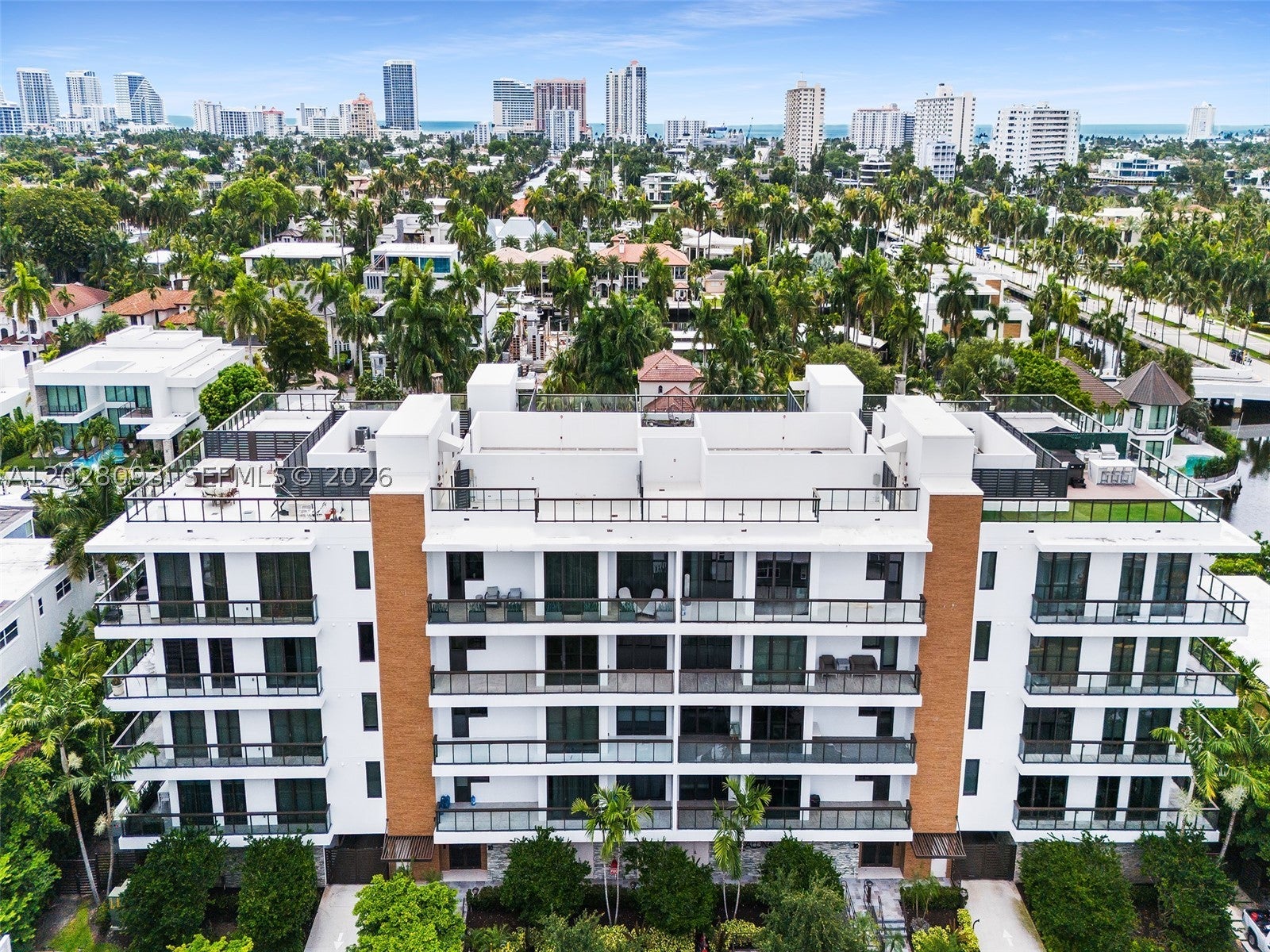 30 Isle Of Venice Dr 403