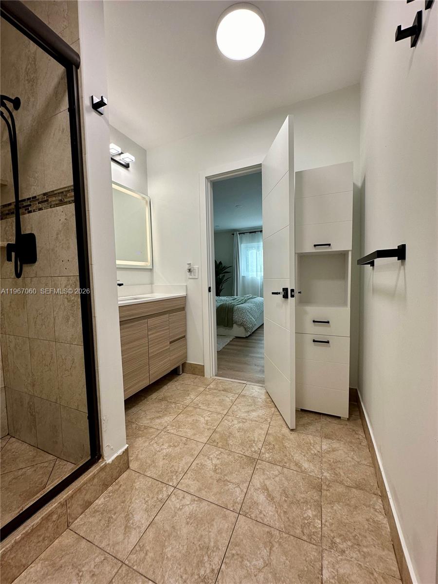 CORAL SPRINGS II - Residential