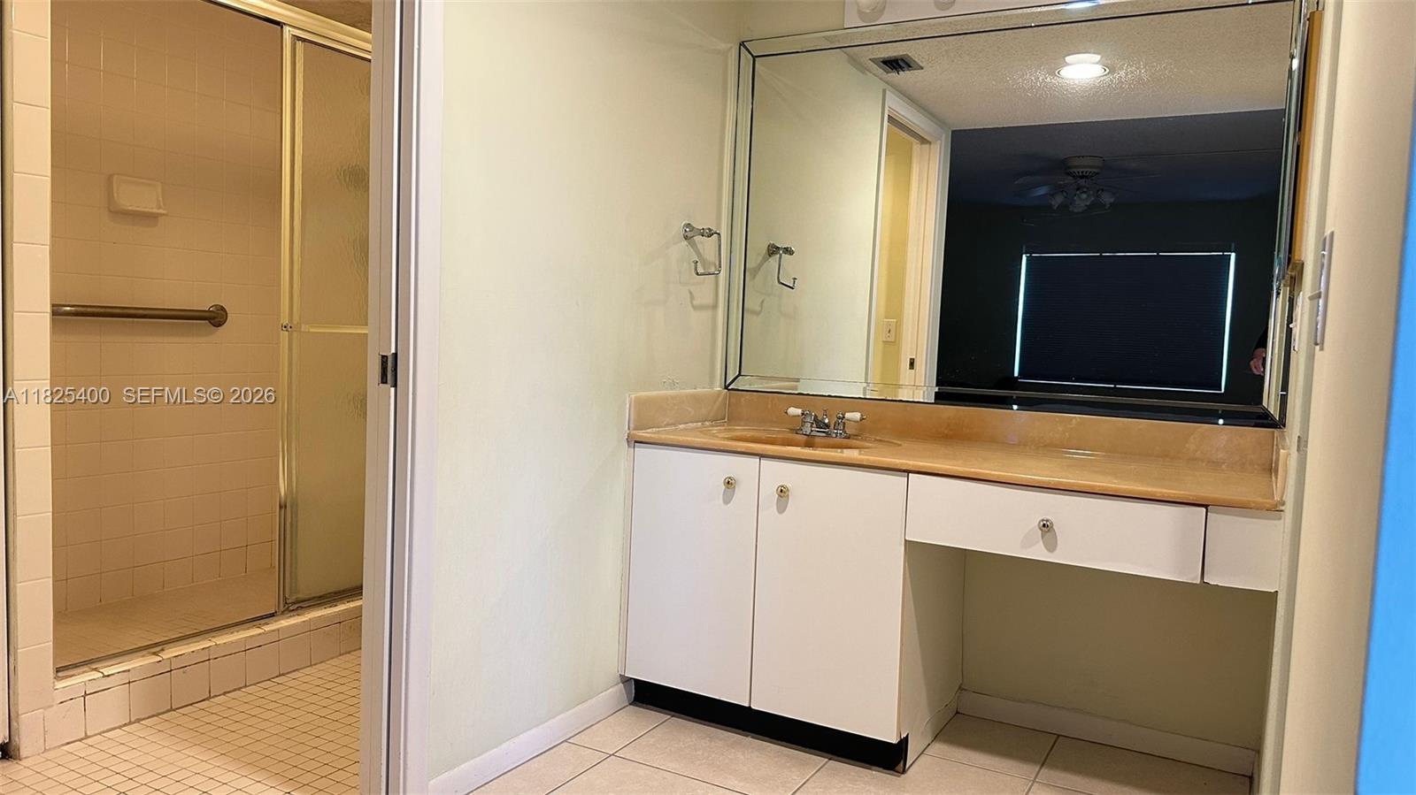 HAWTHORNE AT CENTURY VILLA - Residential