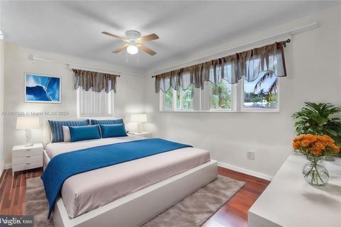 Single Family Residence in Pompano Beach FL 428 24th Ave Ave 15.jpg