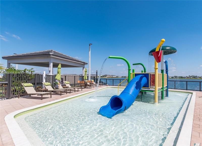 DUNNWOODY LAKE - Residential Lease