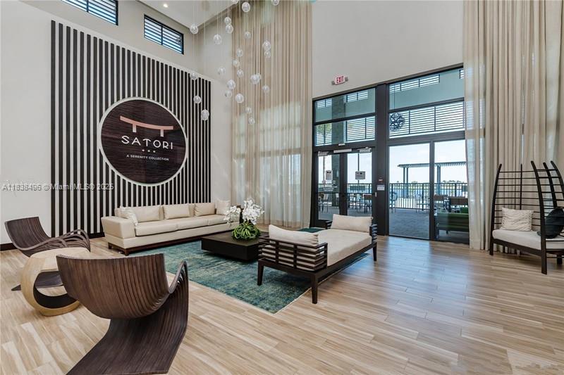 DUNNWOODY LAKE - Residential Lease