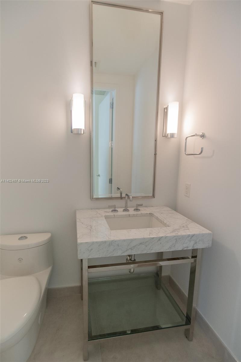 BAL HARBOUR NORTH SOUTH C - Residential