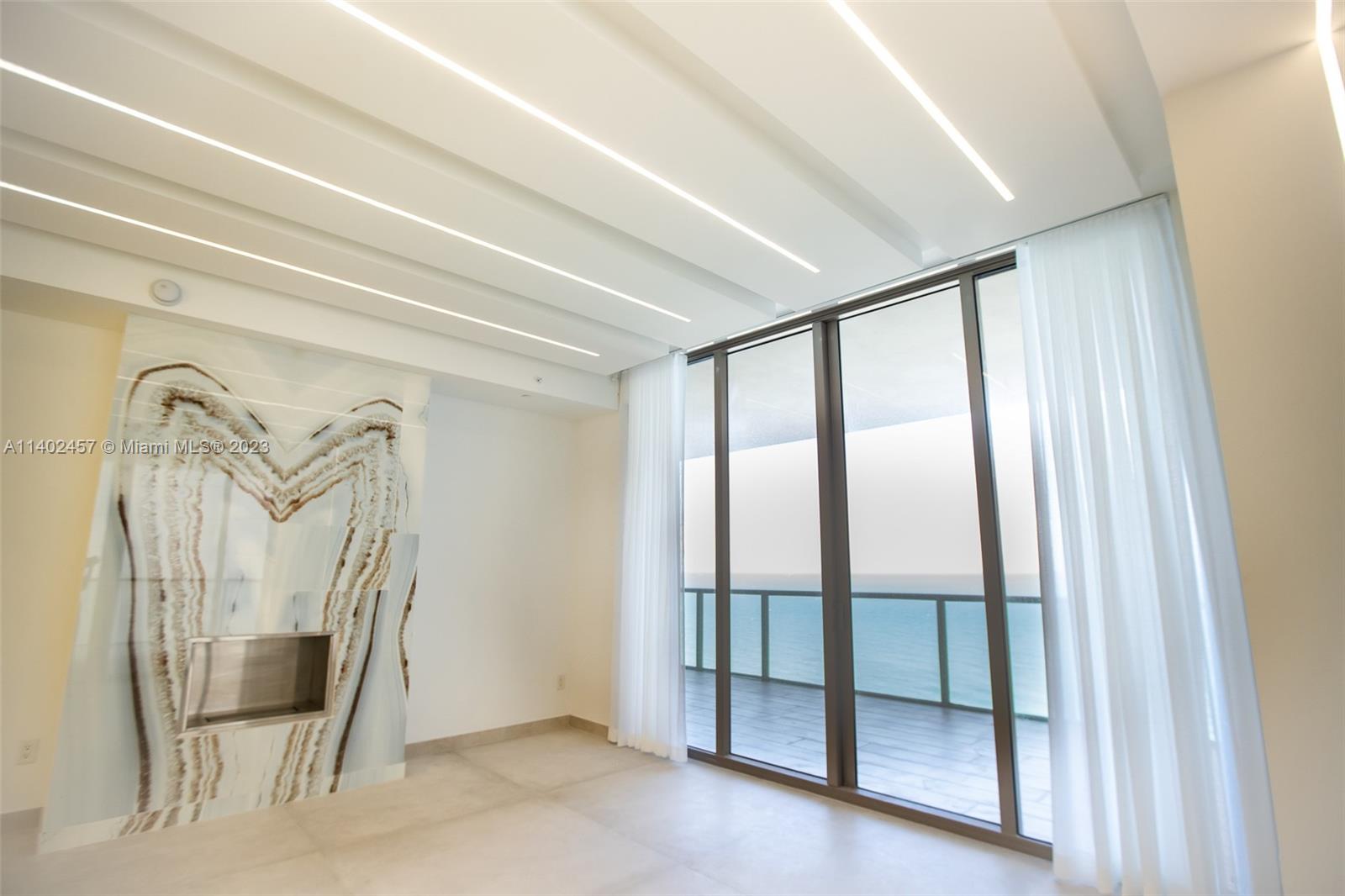 BAL HARBOUR NORTH SOUTH C - Residential