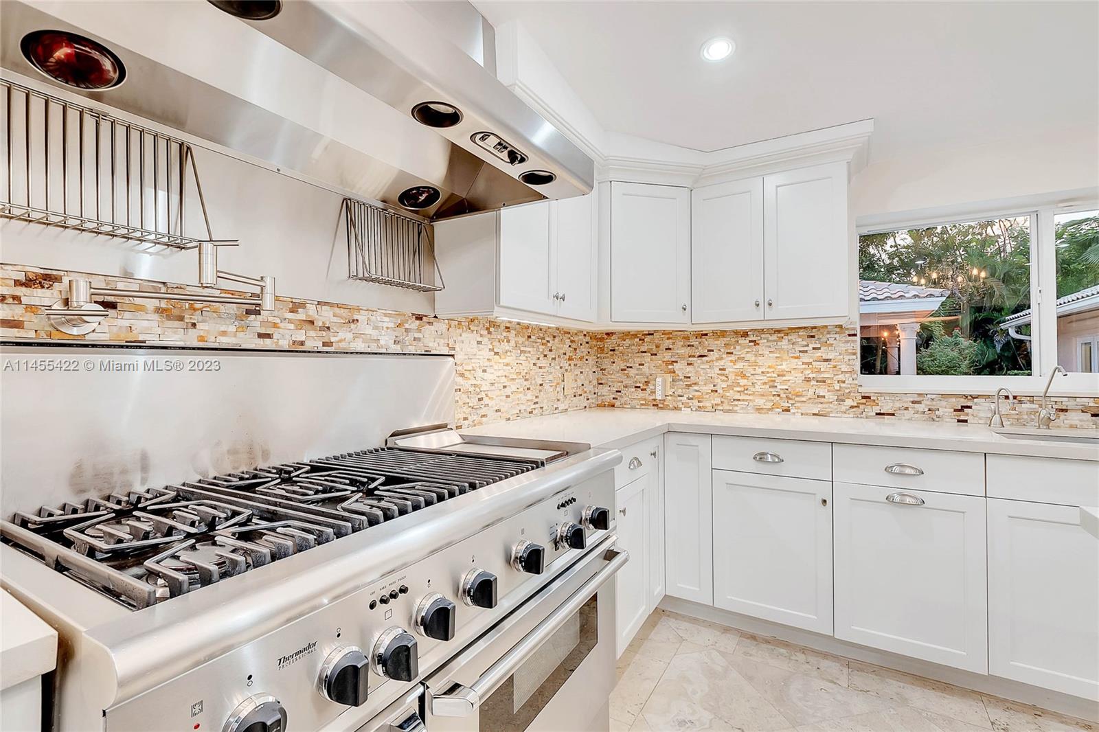 HALLMARK HEIGHTS ESTATES - Residential