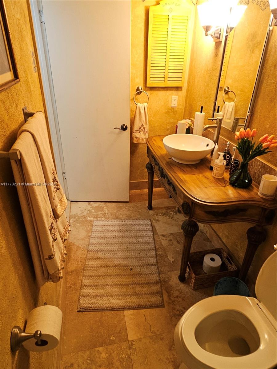 GREENBRIER CONDO - Residential