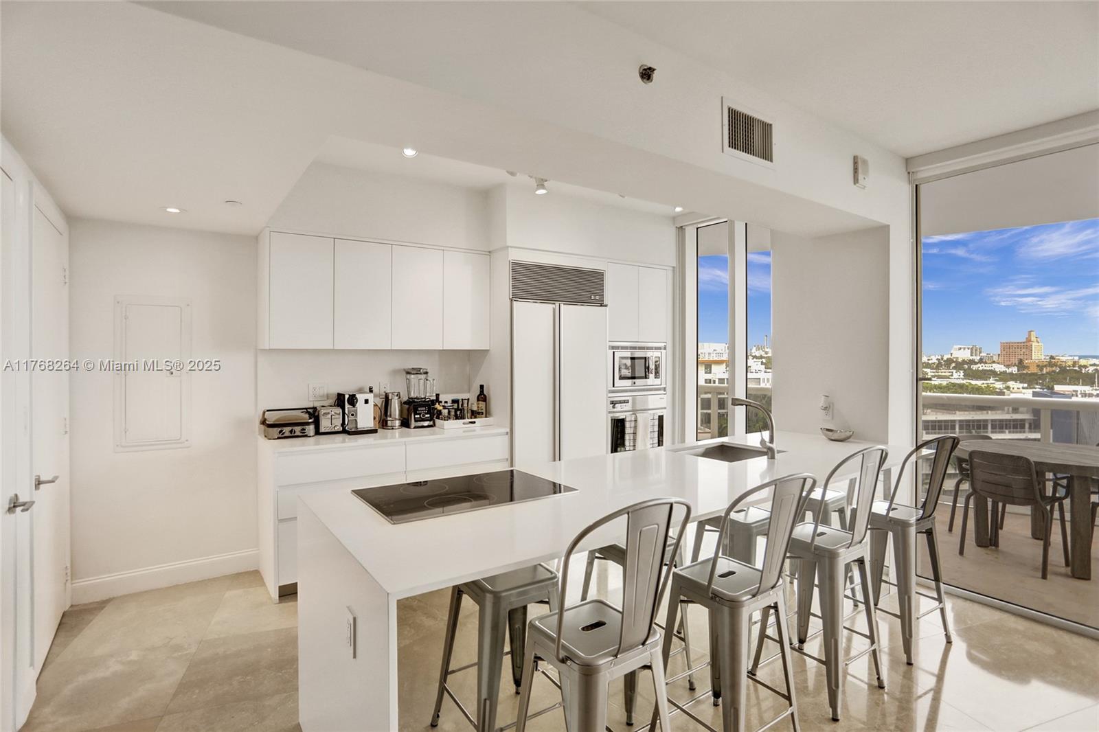 400 Alton Rd 911