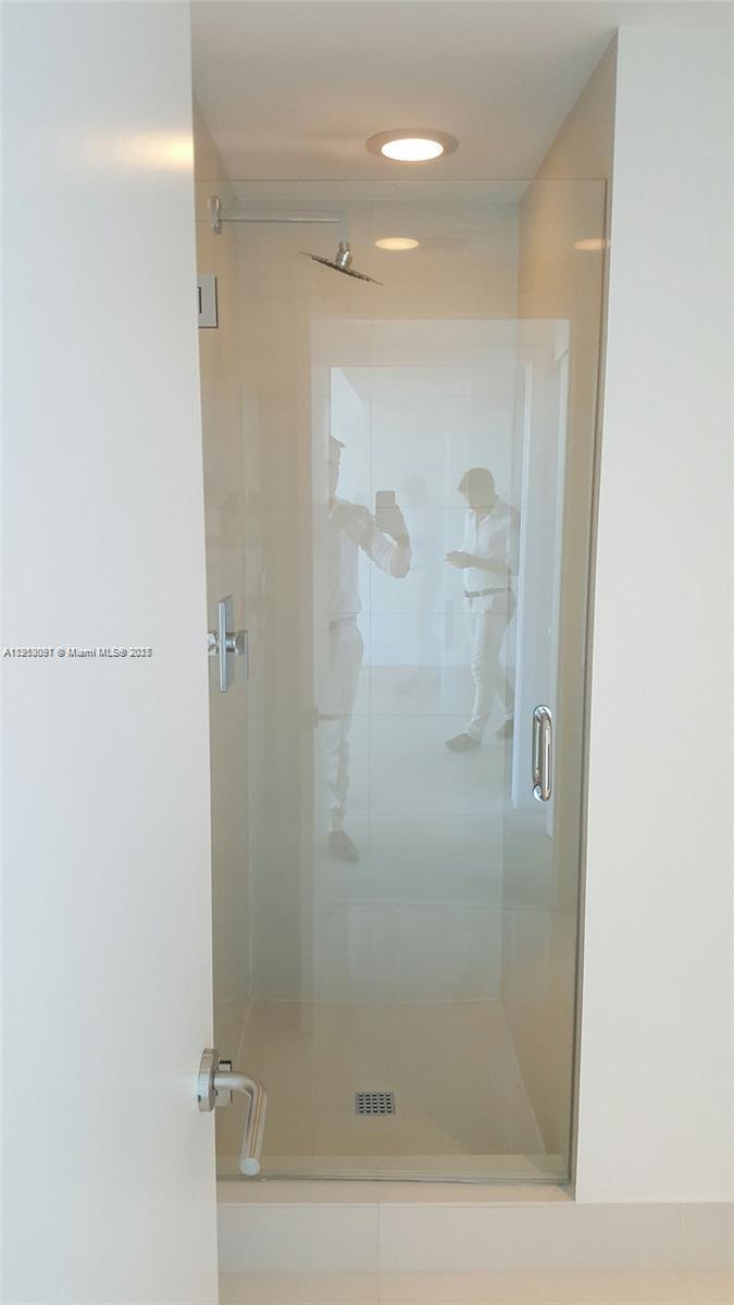 SLS Brickell - Residential Lease