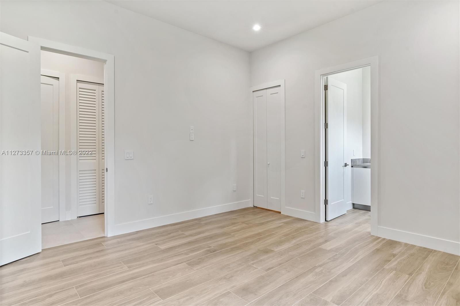 LANDMARK AT STERLING RANC - Residential