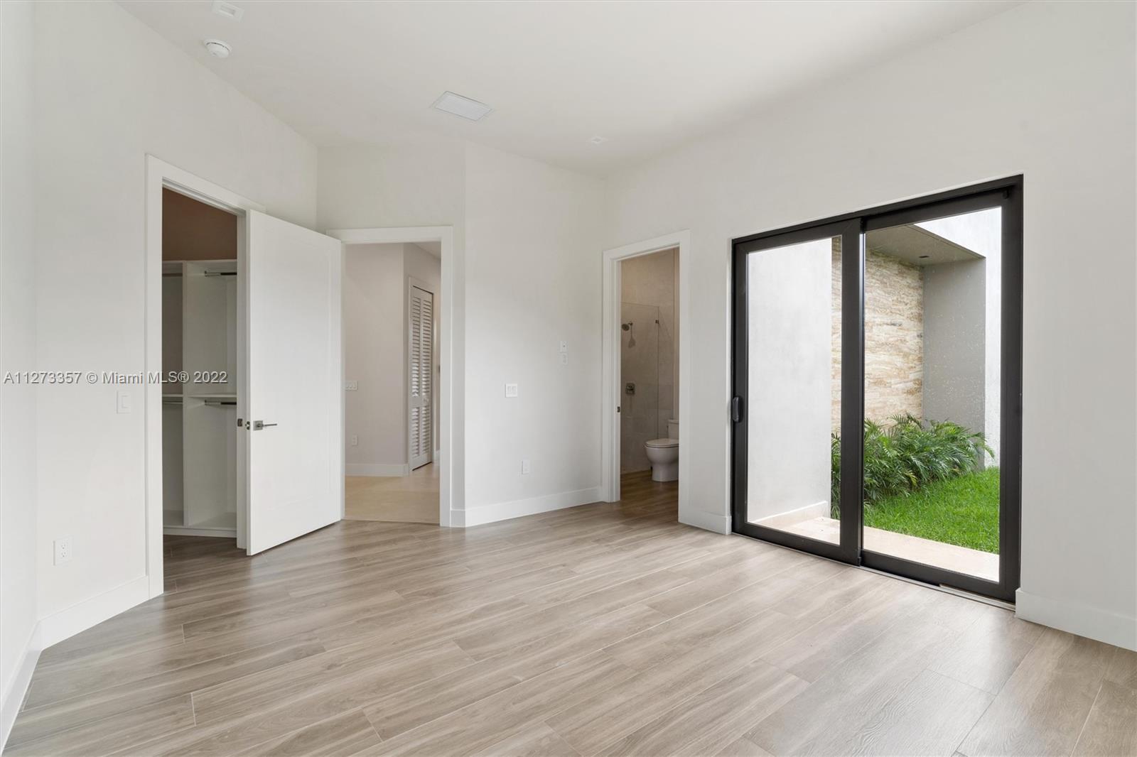 LANDMARK AT STERLING RANC - Residential