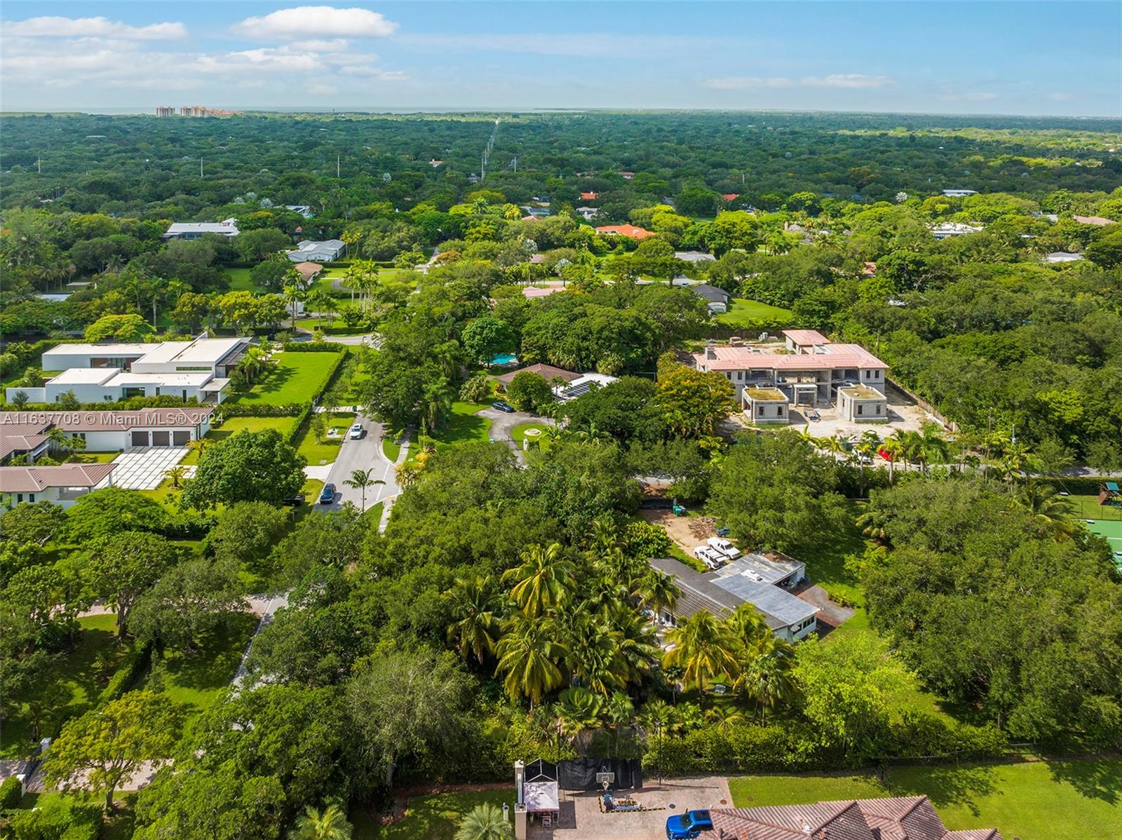 OAKRIDGE ESTATES REV - Land