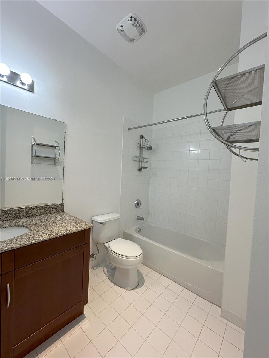 DOWNTOWN DADELAND CONDO N - Residential Lease