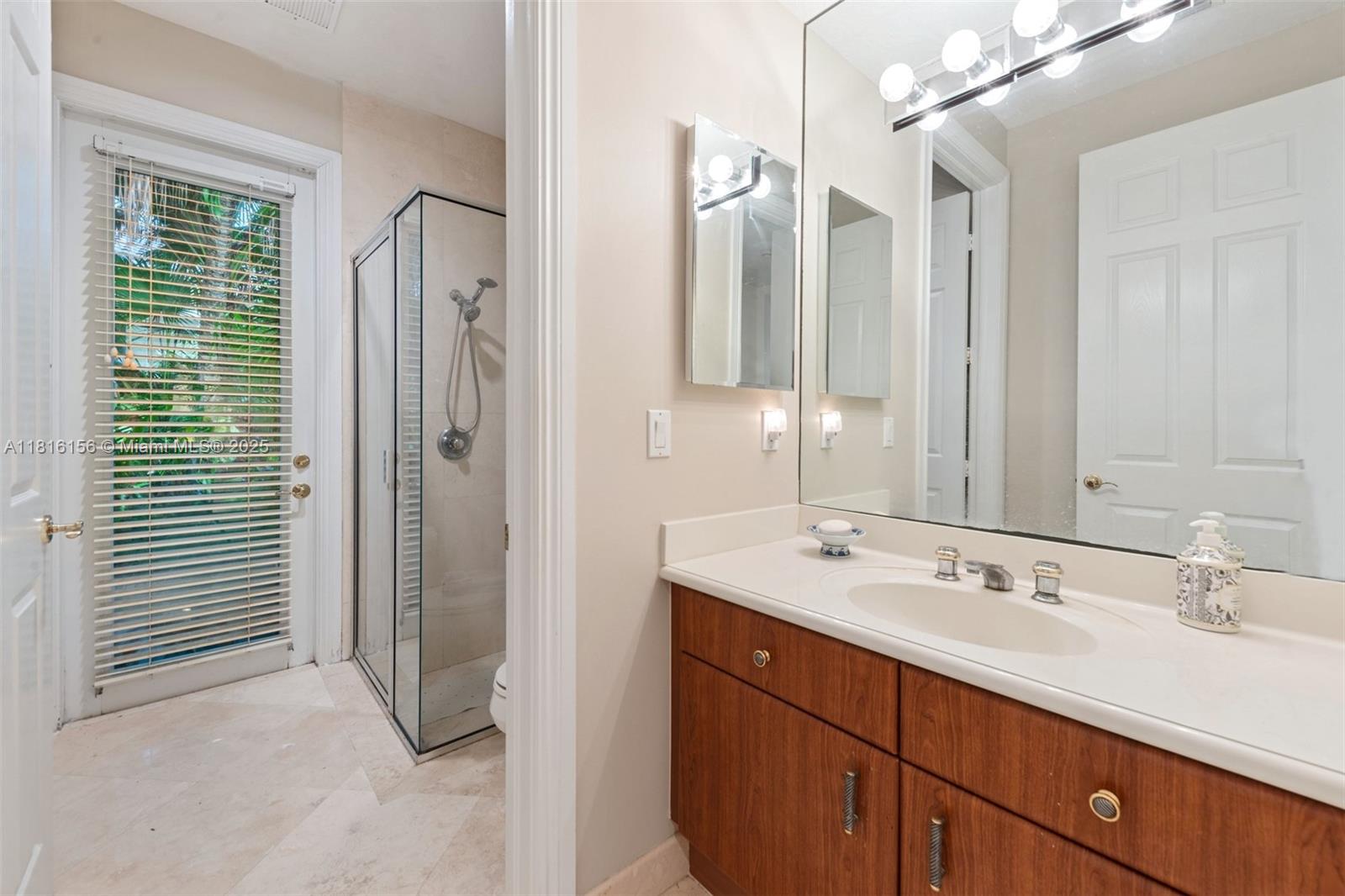 BANYAN OAKRIDGE PLAT - Residential