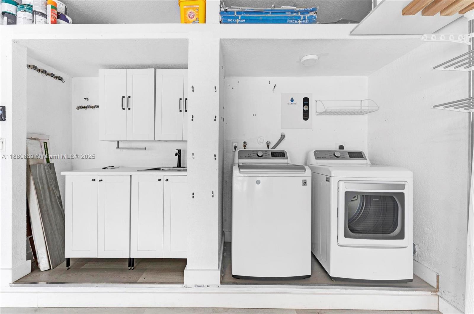 WONDERLY ESTATES SEC 4 - Residential