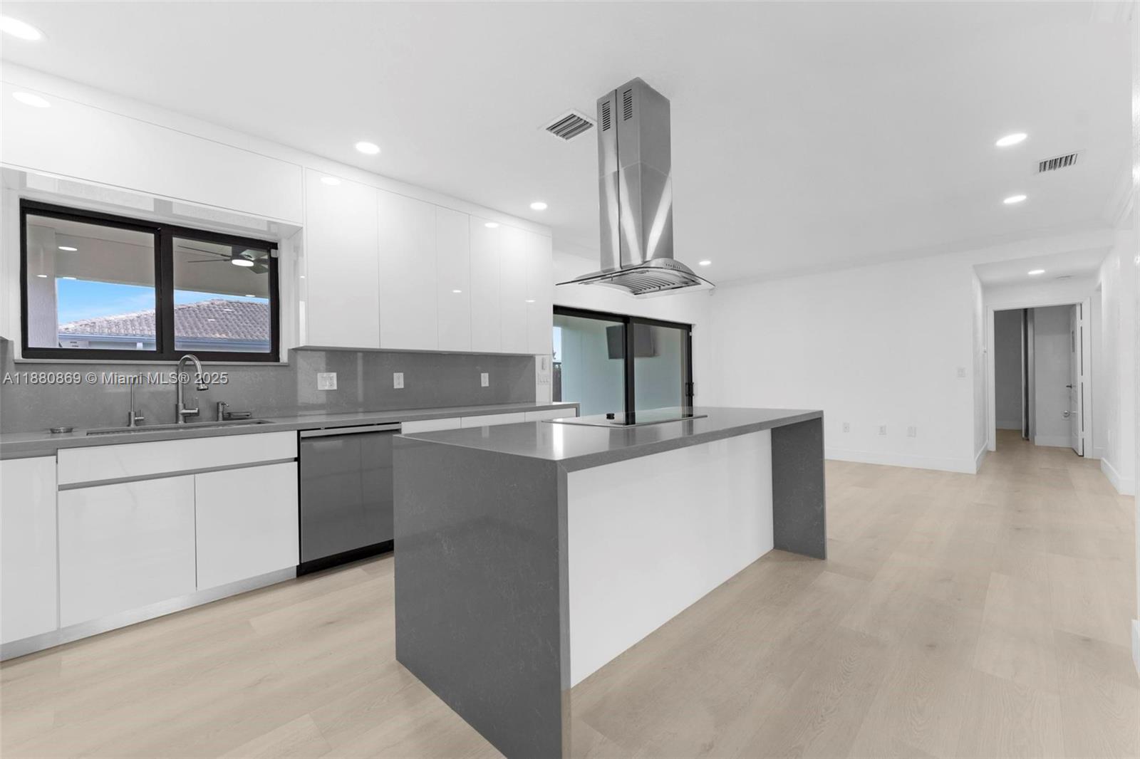 WONDERLY ESTATES SEC 4 - Residential