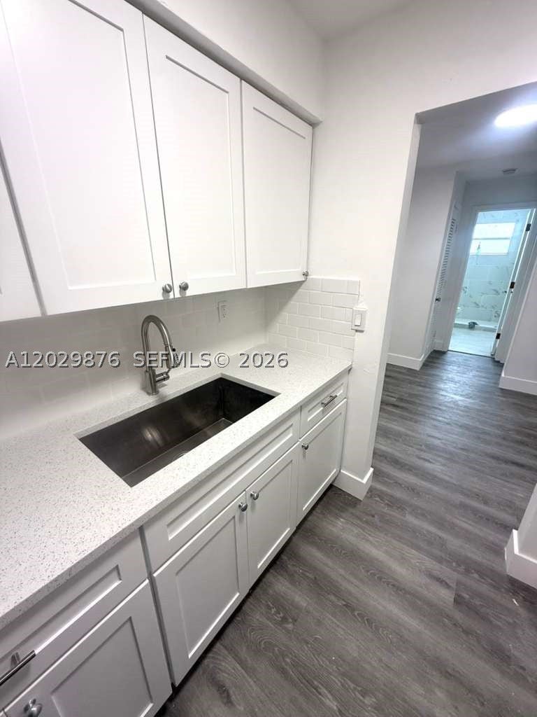 12195 W Dixie Hwy 6E, North Miami FL 33161