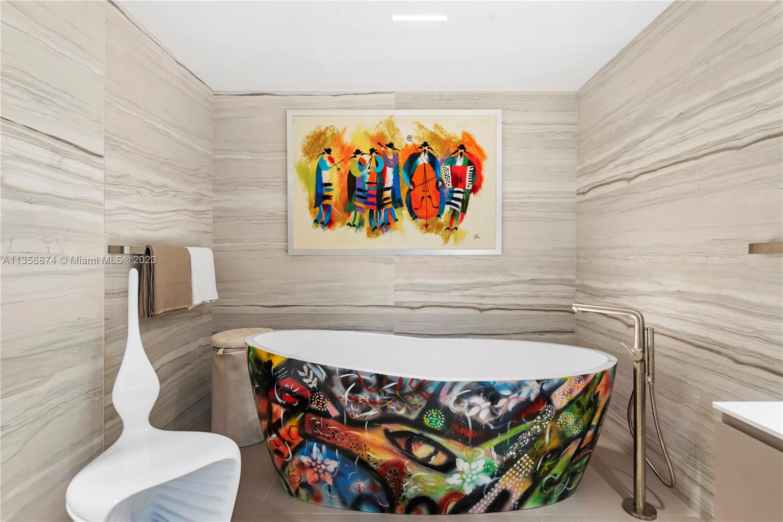 5100 BAYVIEW AT FISHER IS - Residential