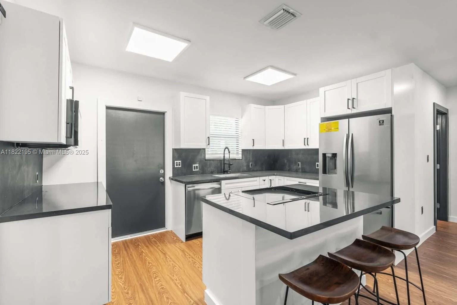 1121 NW 57th St