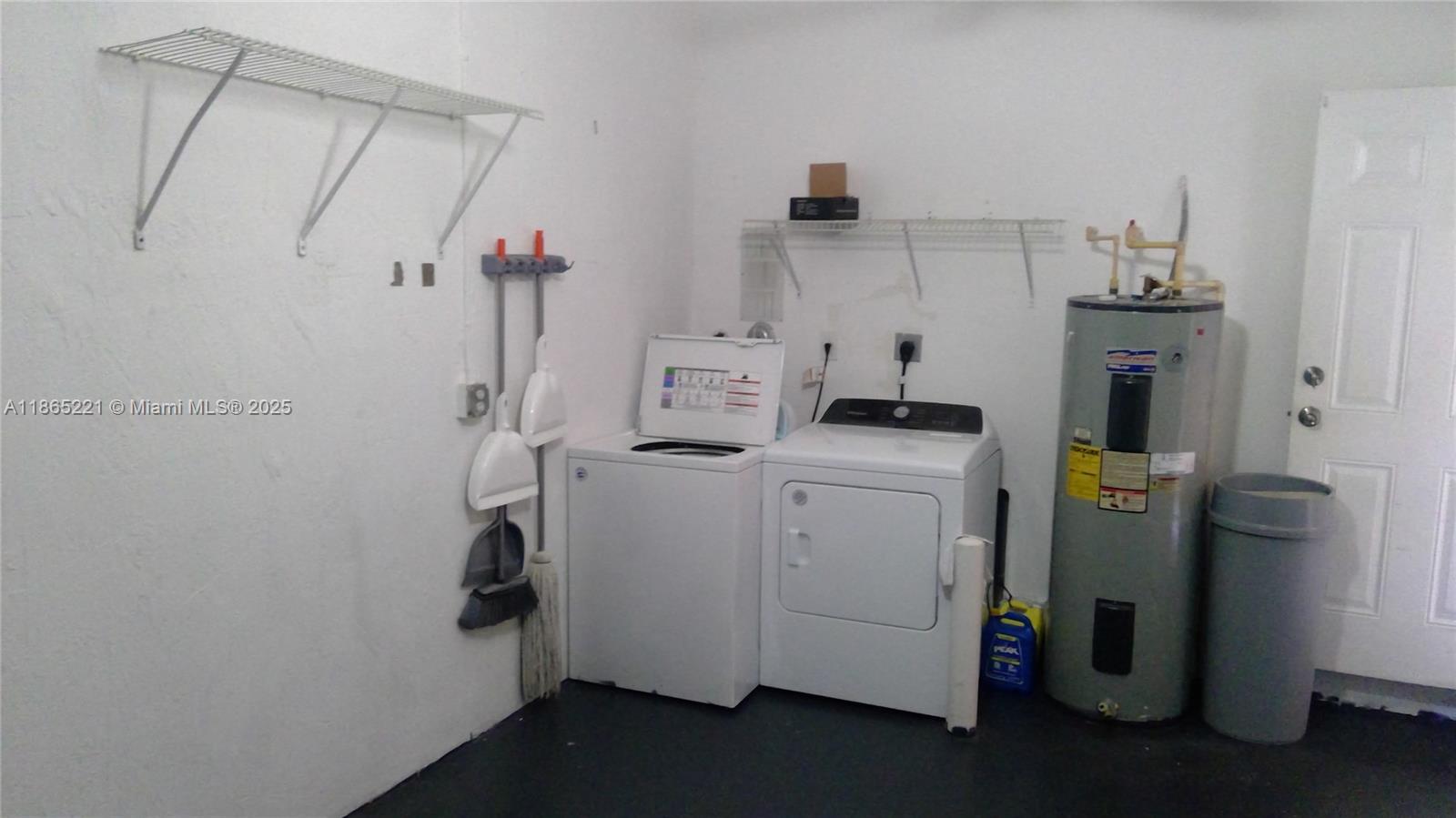 MEDITERANIA - Residential