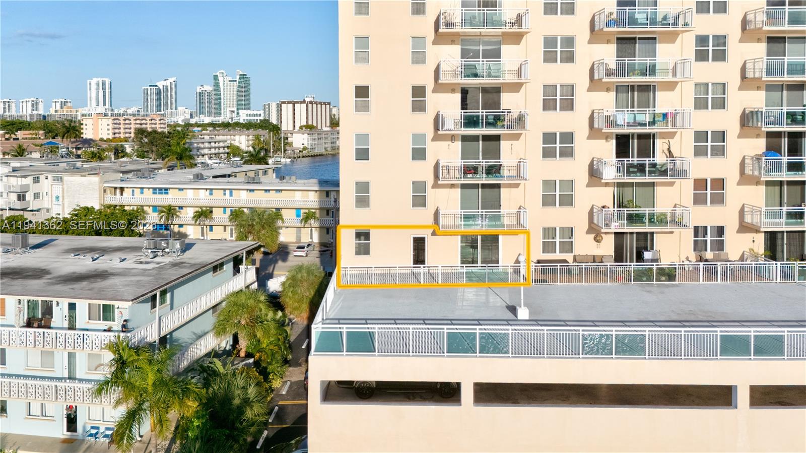 GOLDEN HORN CONDO - Residential