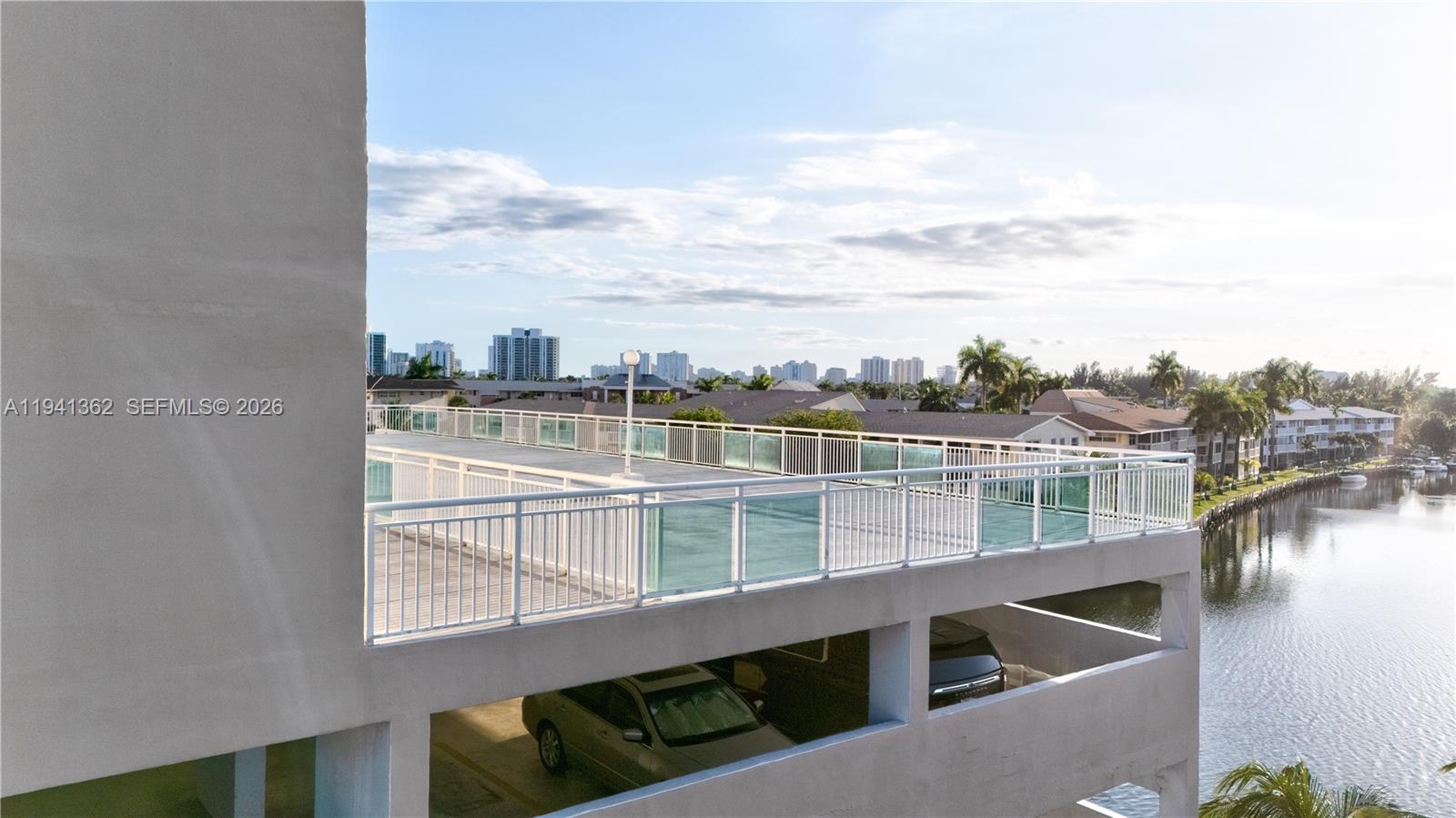 GOLDEN HORN CONDO - Residential