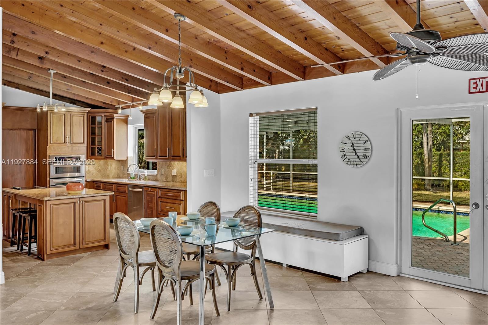 MEEKINS HILLS - Residential