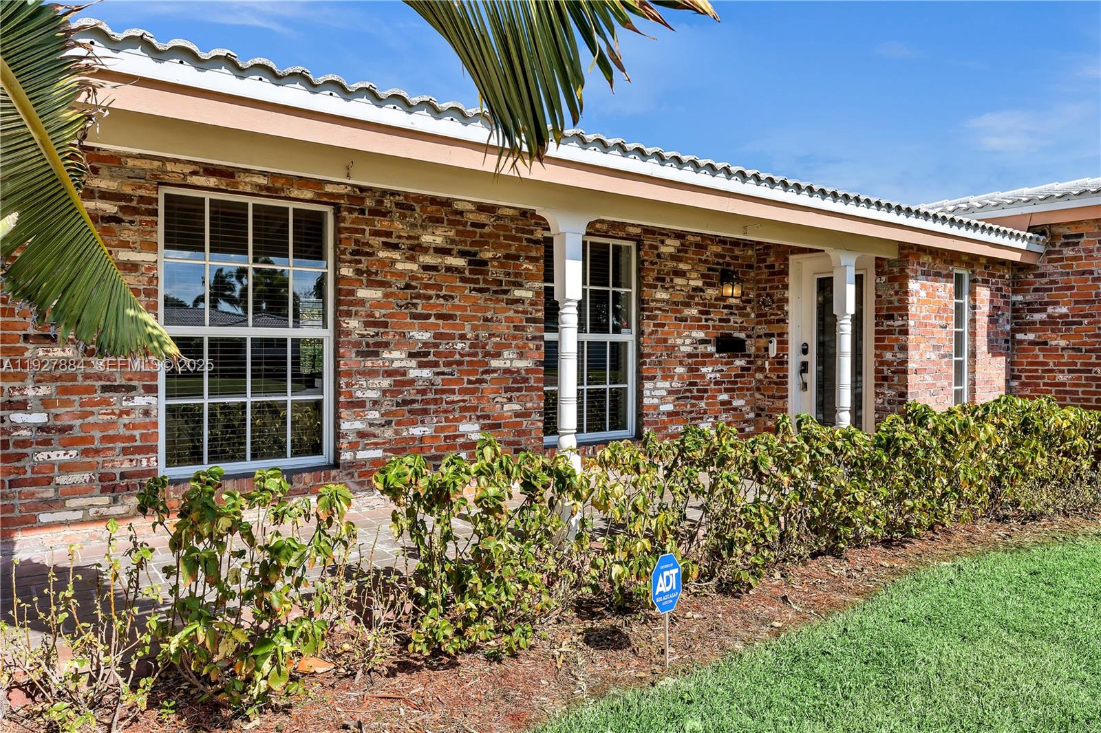 MEEKINS HILLS - Residential