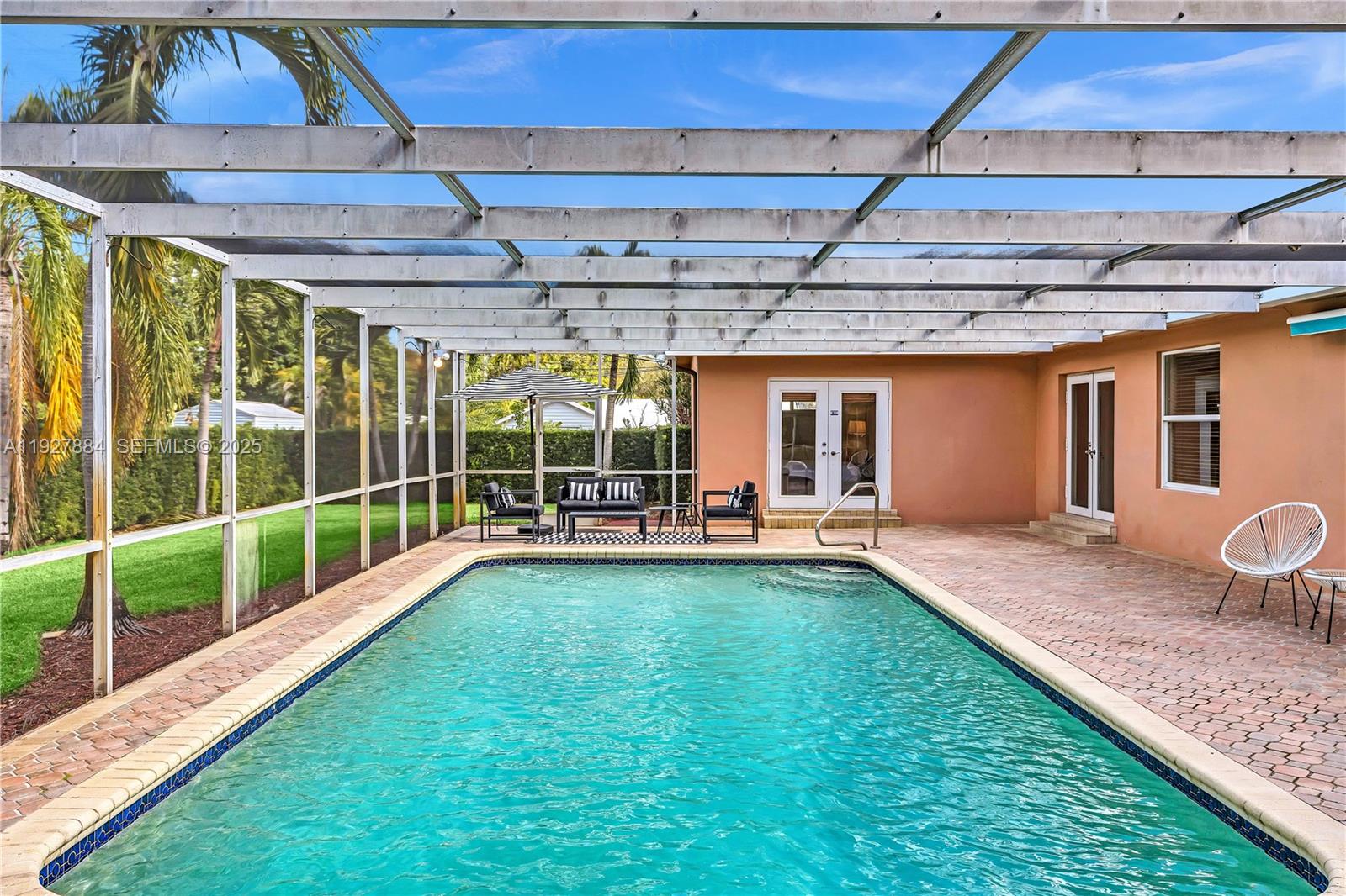 MEEKINS HILLS - Residential