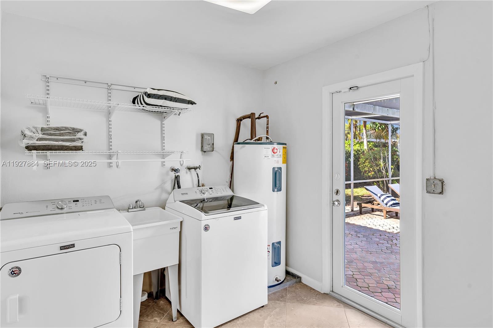 MEEKINS HILLS - Residential