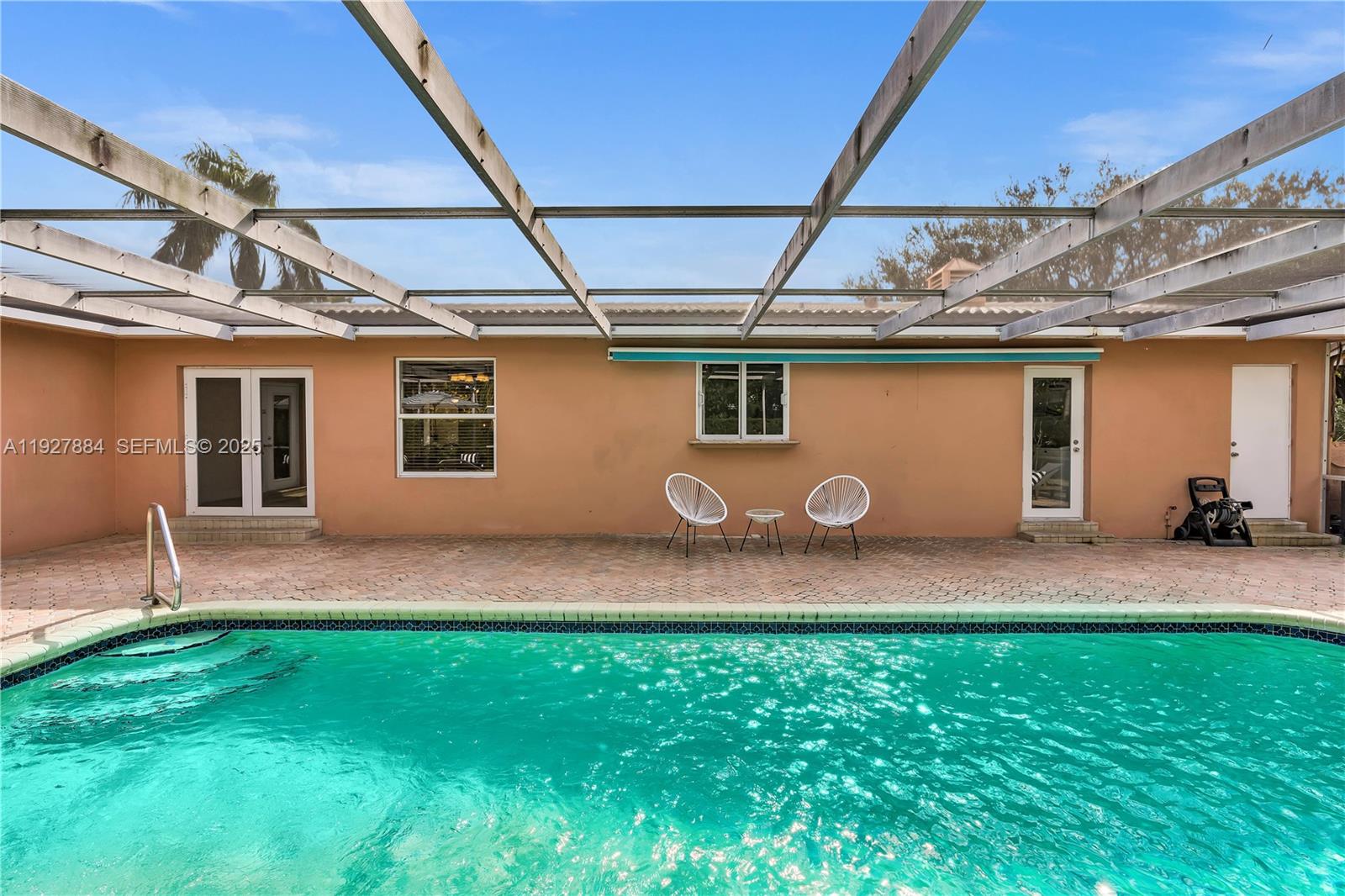 MEEKINS HILLS - Residential