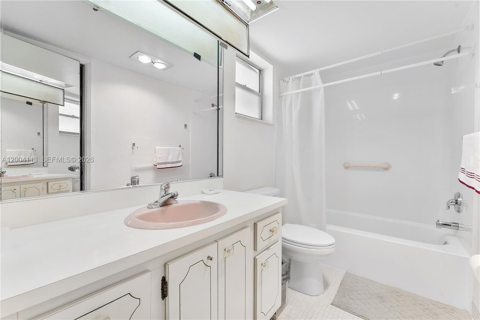 NO 21 PALM-AIRE COUNTRY C - Residential