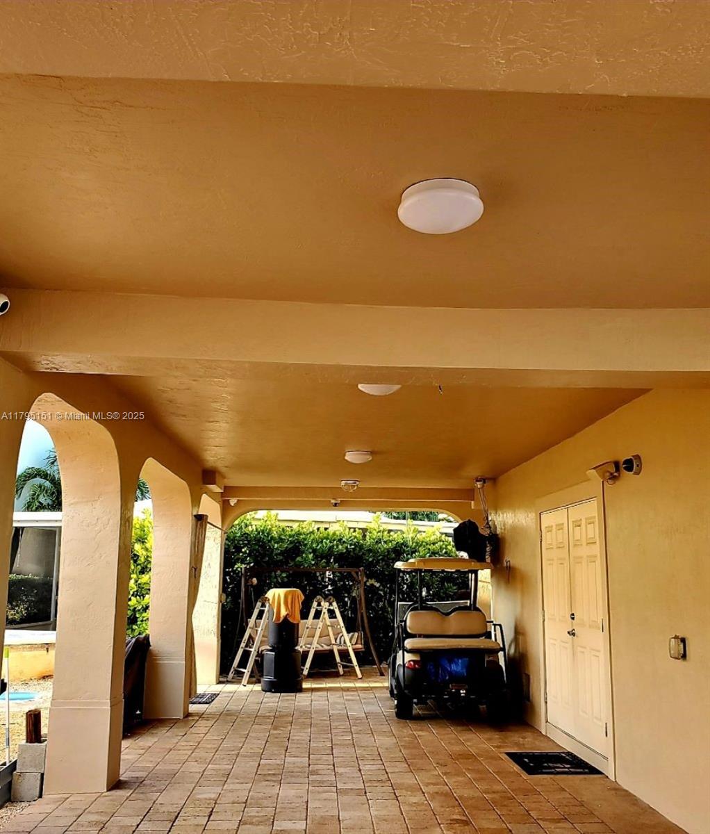 LONG KEY PROJ PROP LINE S - Residential