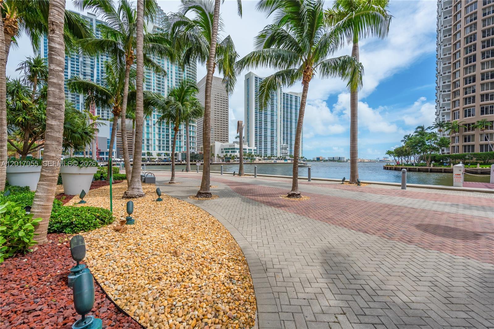 ICON BRICKELL CONDO NO 3 - Residential
