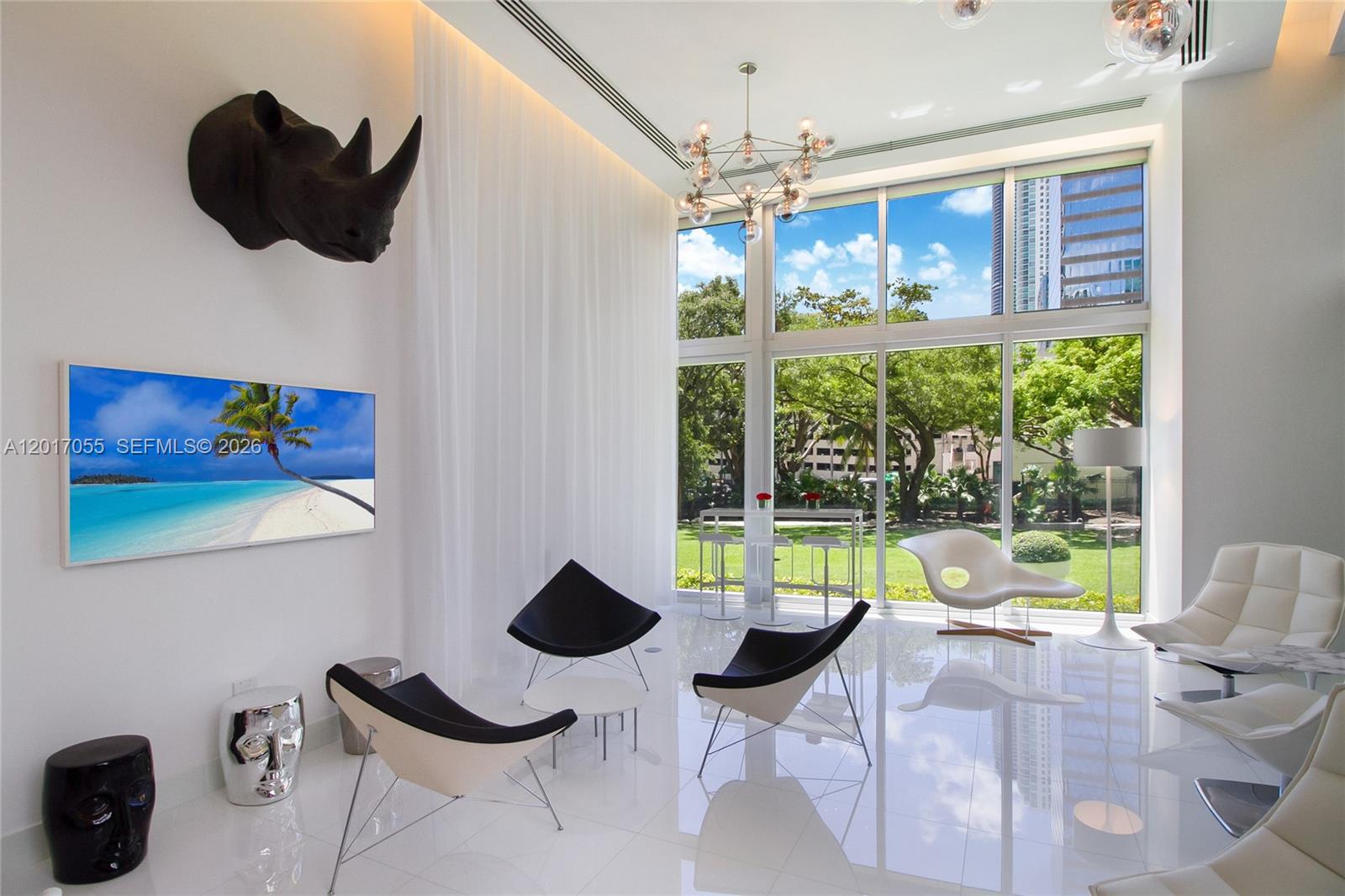 ICON BRICKELL CONDO NO 3 - Residential