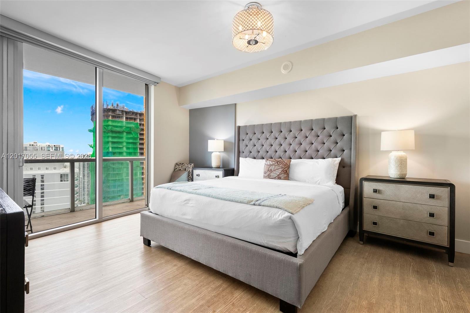 ICON BRICKELL CONDO NO 3 - Residential